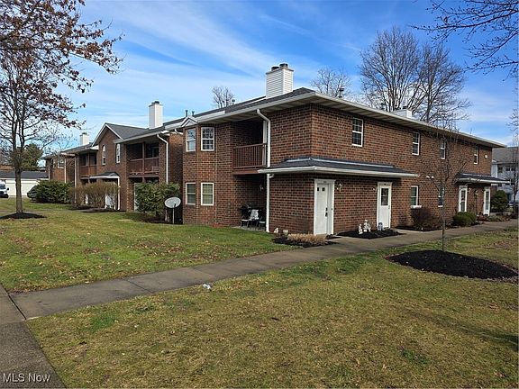 2nd image of 1100 Tollis Pkwy APT 202