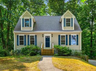 95 Old Pine Hill Rd, Berwick, ME 03901