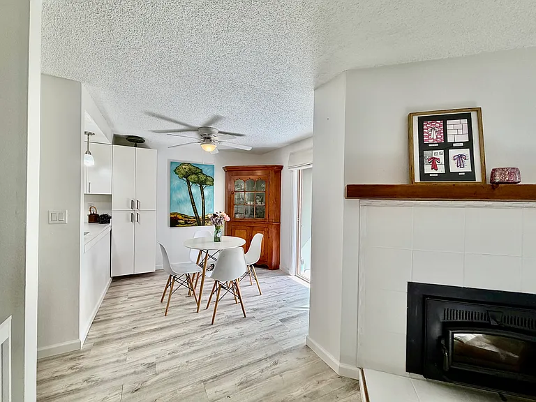 44 Eagle Crest Dr #9 — Photo 12