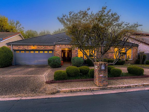 3rd image of 10904 Legends Ln