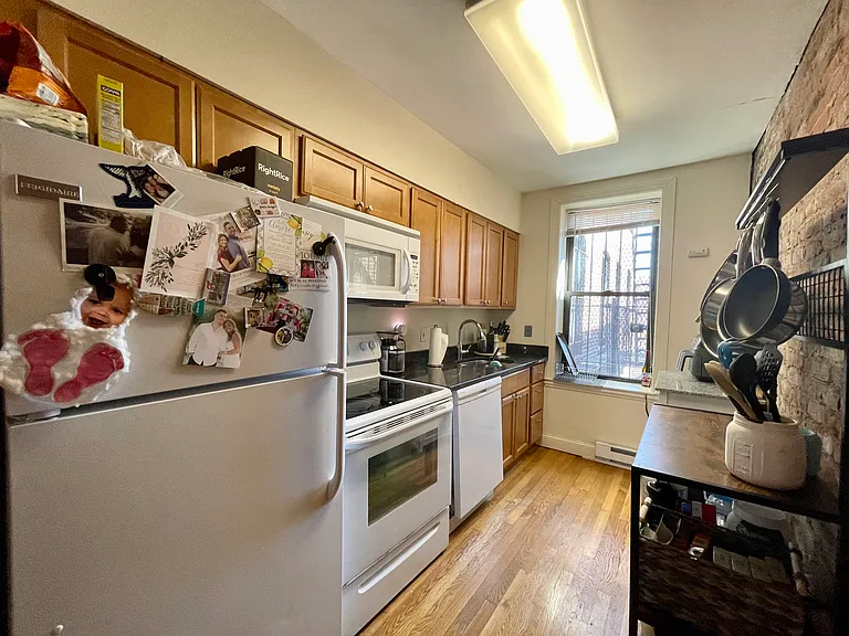 90 Saint Botolph St #13 — Photo 3