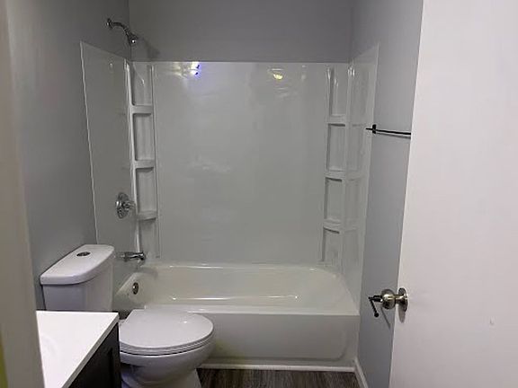 5th image of 102 Navaho Ct #3W