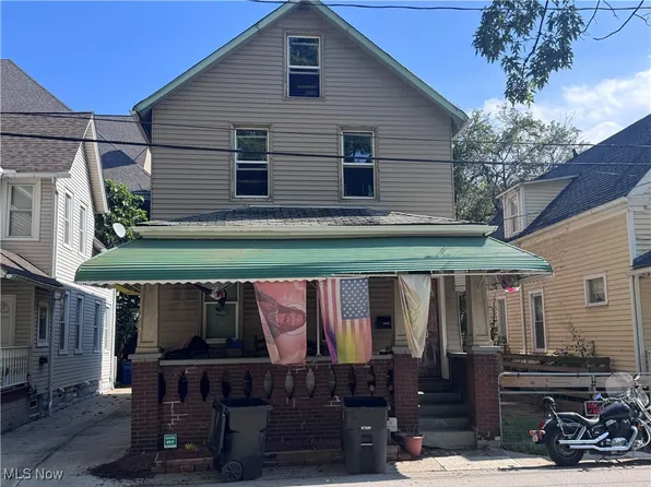 2597 W 15th St, Cleveland, OH 44113