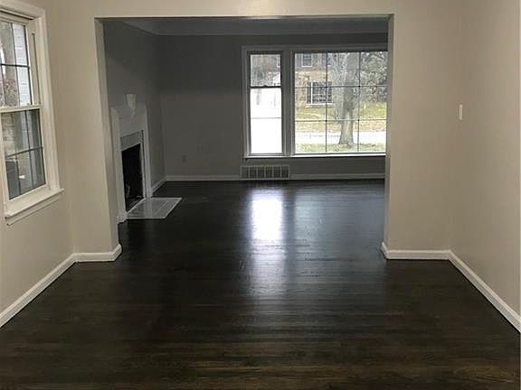 5th image of 18907 Scottsdale Blvd