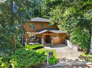 3352 SW Fairmount Ln, Portland, OR 97239