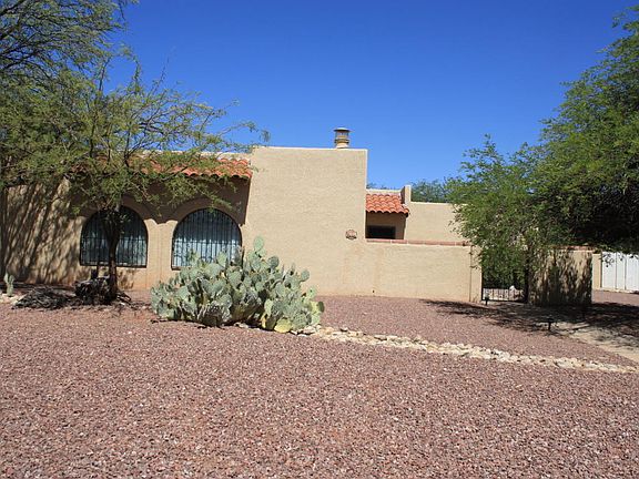 2nd image of 7040 E Hacienda Reposo