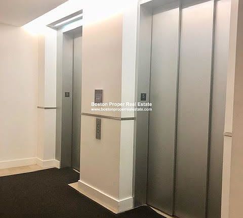 360 Newbury #502 Boston - Back Bay Unit Photo 10 (1)