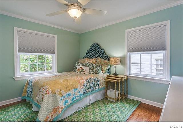 2nd image of 853 Victoria Pl