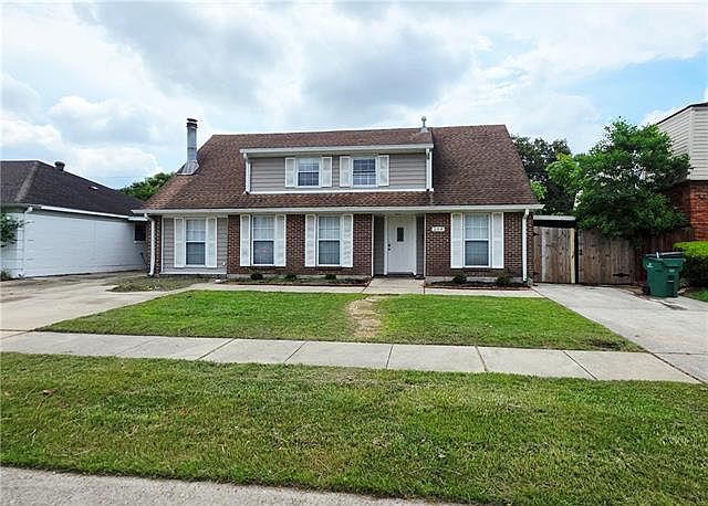 1st image of 208 Cottonwood Dr