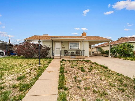 2nd image of 2509 Dahlia Ln