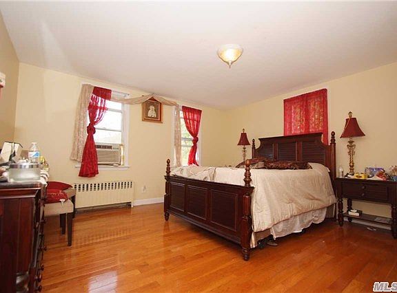 5th image of 11 Marion Ave