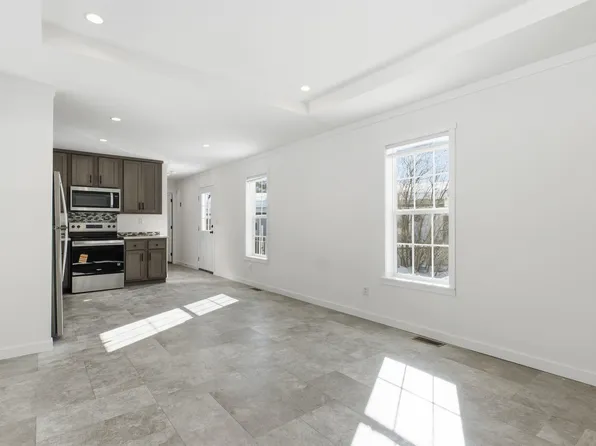 71 Carla Court, Campton, NH 03223
