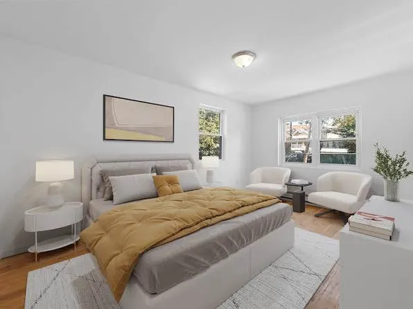 2037 Radcliff Avenue image 5 of 14