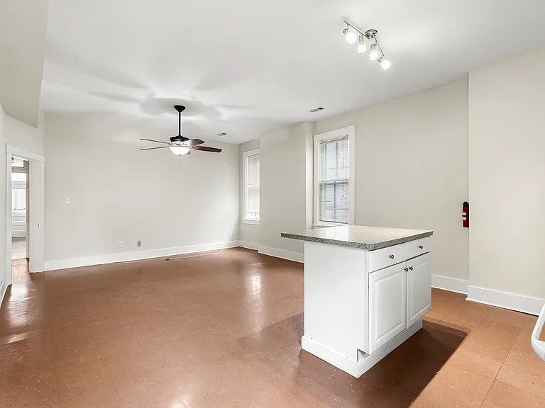 2107 W Main St — Photo 12