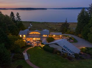 651 S Bay Way, Port Ludlow, WA 98365