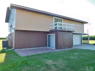 907 Main St, Bayard, IA 50029