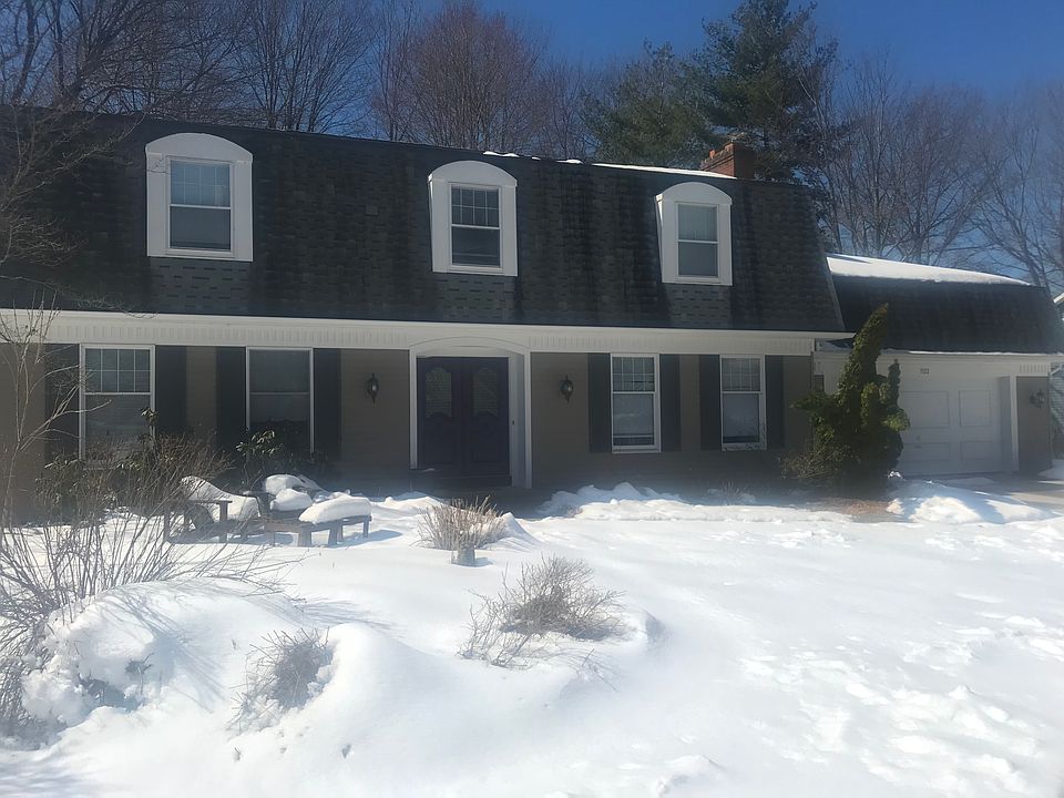 1st image of 3122 El Corto Way