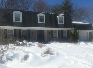 3122 El Corto Way, Erie, PA 16506