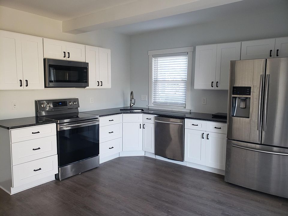 1st image of 35 Herrick St #35A
