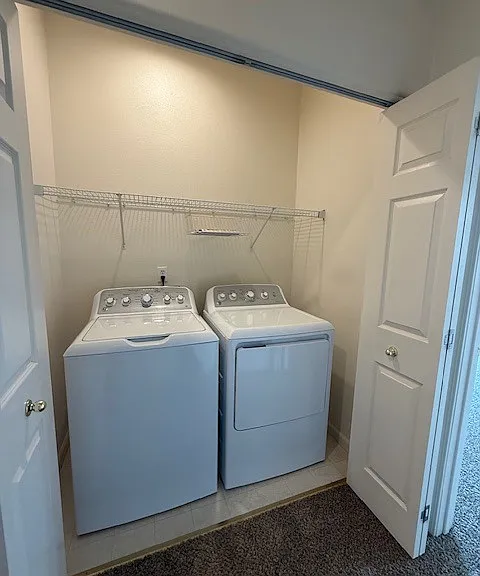 2305 Clementine Ln — Photo 17