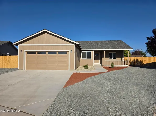 203 Cleek Ct, Yerington, NV 89447