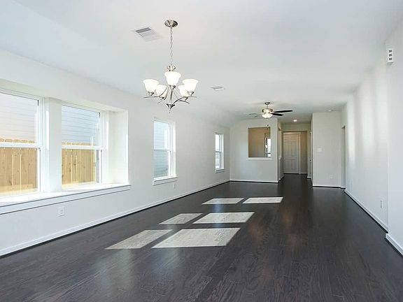 Horizon - Dining Room