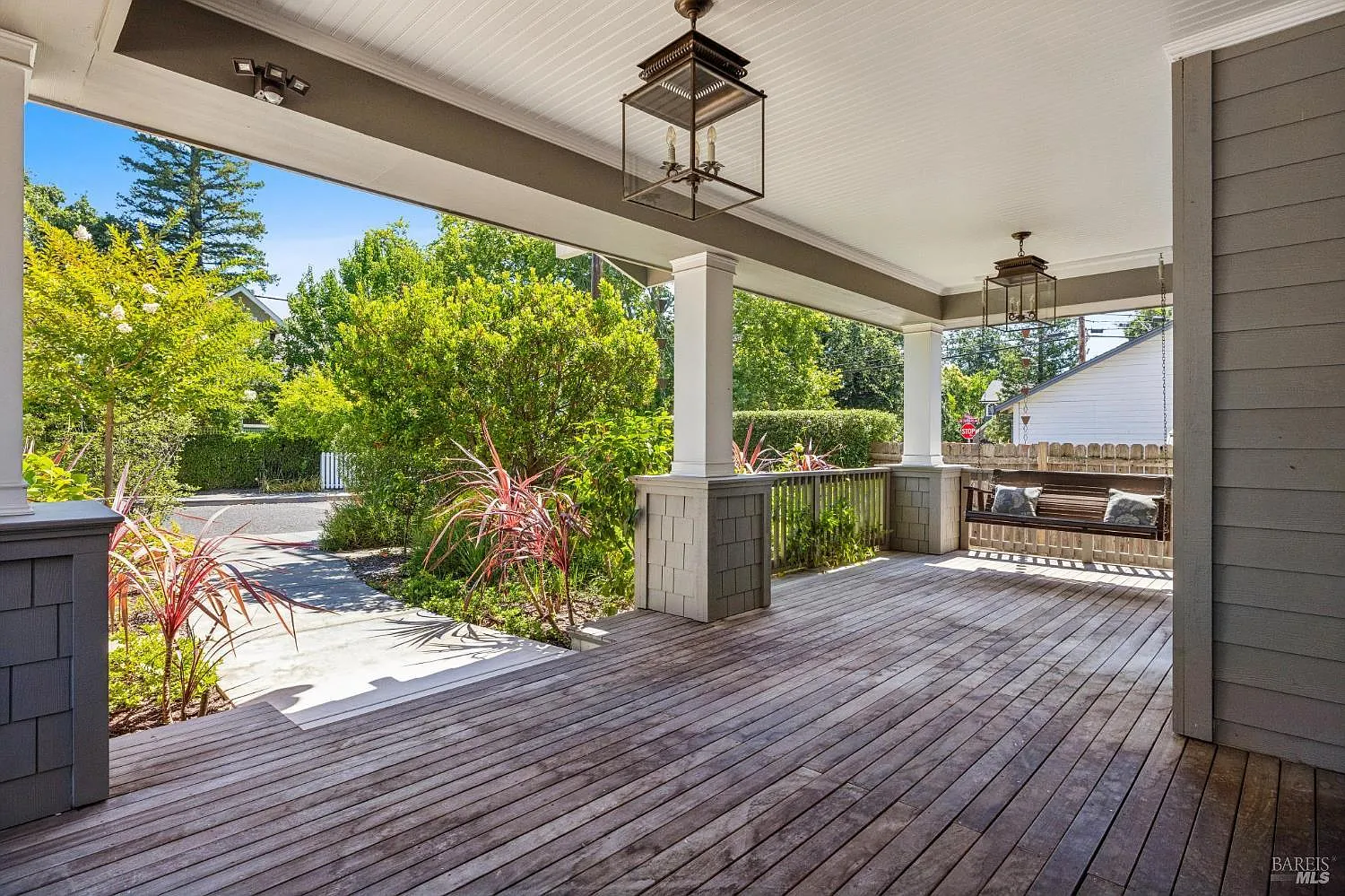1213 Stockton Street - Photo 3