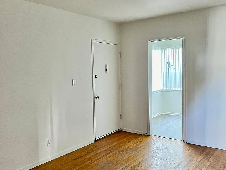 12110 Hoffman St #2 — Photo 9