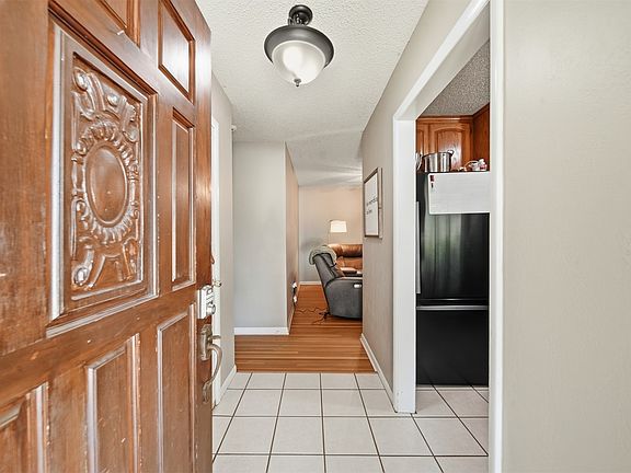 4th image of 4513 S Zenith Ave