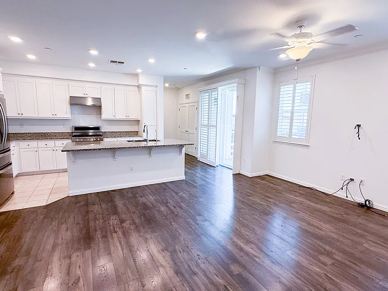 1811 Dobbin Dr — Photo 11
