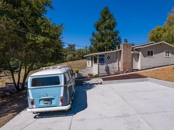 11 Recreation Dr, La Honda, CA 94020