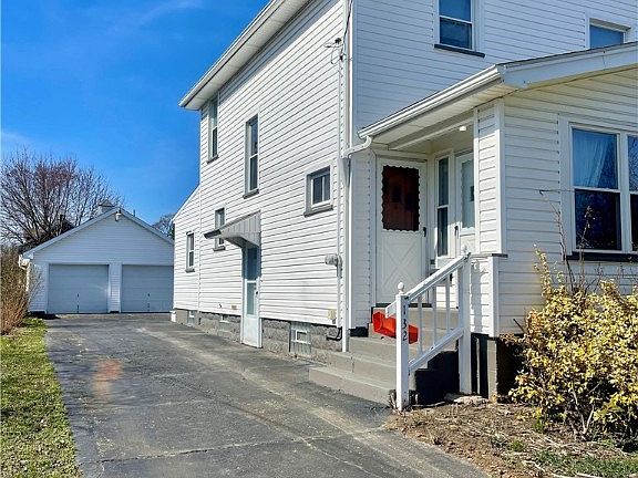 3rd image of 132 N Brockway Ave