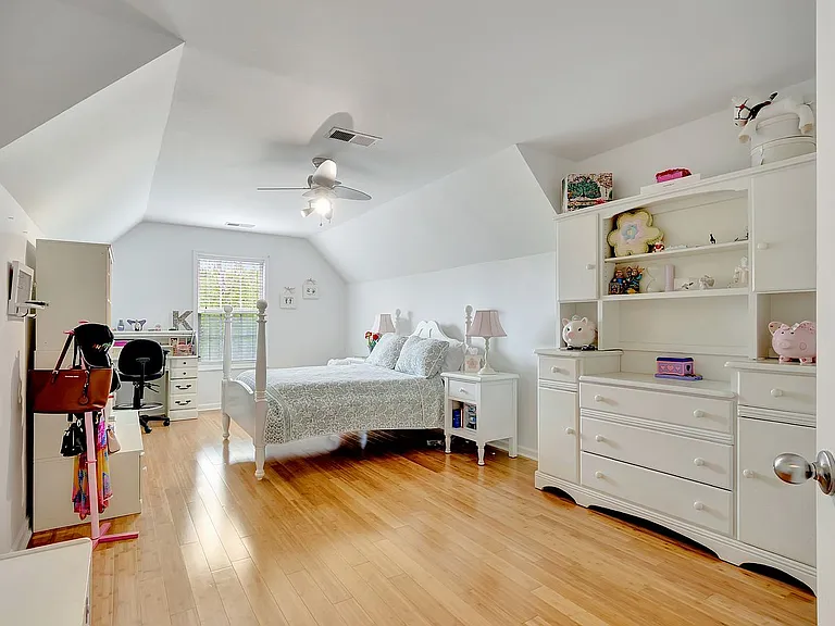 374 Persimmon Dr — Photo 38