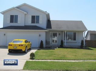 7006 Monmouth Dr, Joliet, IL 60431