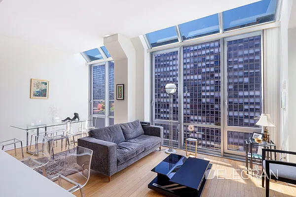 Rented by (Legacy) Elegran | media 14