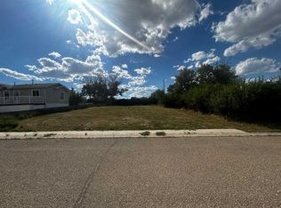 212 2a St W, Coutts, AB T0K 0N0