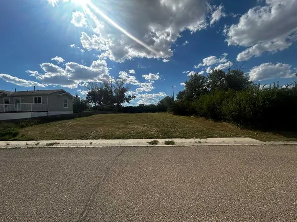 212 2a St W, Coutts, AB T0K 0N0