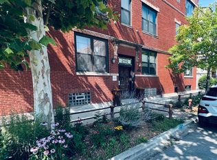 2452 W Iowa St APT 5, Chicago, IL 60622