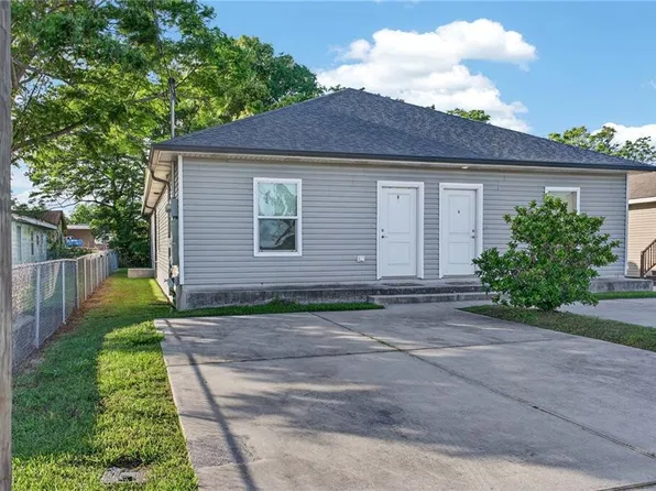 110 P St, Belle Chasse, LA 70037