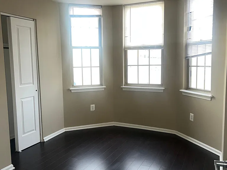 4721 Chestnut St #D — Photo 17