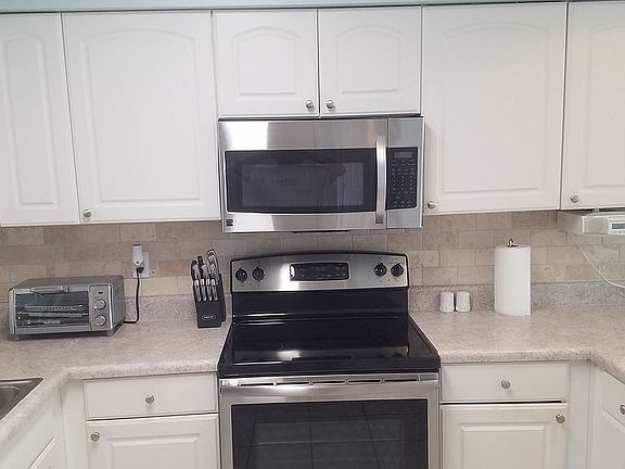 4th image of 7453 Sunset Harbor Dr APT 1-107