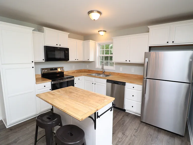 1041 Parkers Ridge Dr — Photo 8