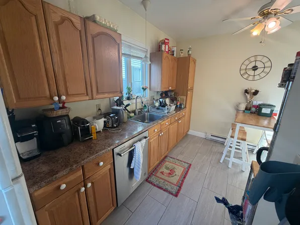 125 Hillsdale Rd #1R, Somerville, MA 02144