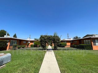 708 W Iris Ave, Visalia, CA 93277