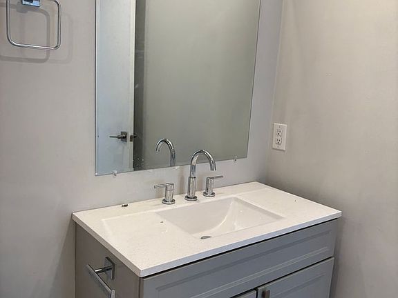 2nd image of 1817 N 2nd St #201