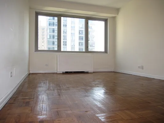 Rented by Citi Habitats | media 15