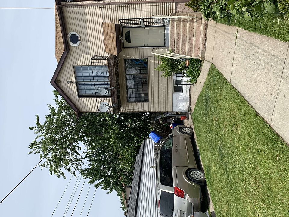 1st image of 365 Walker St