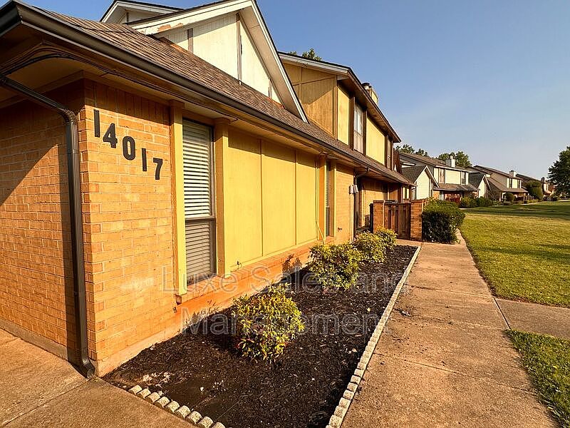 1st image of 14017 Fairhill Ave