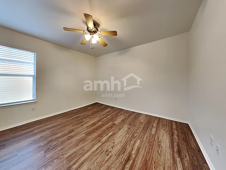 10328 Roosevelt Gap Ct — Photo 18