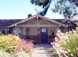 23890 Jefferson Point Rd NE, Kingston, WA 98346